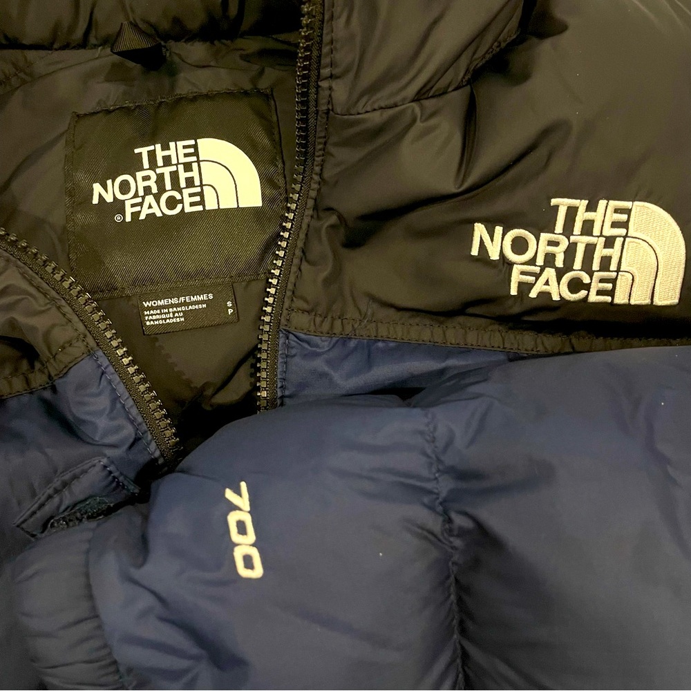 LIKE NEW North Face 1996 Retro Nuptse Jacket - Picture 4 of 6